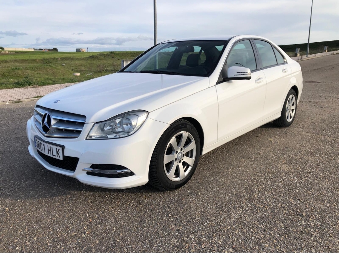 Mercedes-Benz Clase C 200CDI